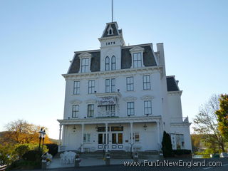 East Haddam Goodspeed Opera House