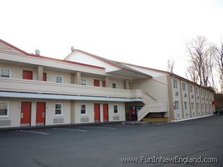 West Springfield Econo Lodge