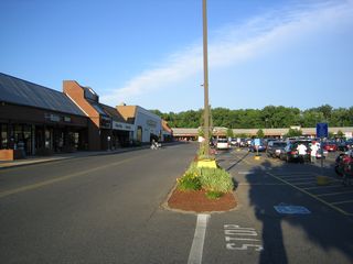 West Springfield Riverdale Shops