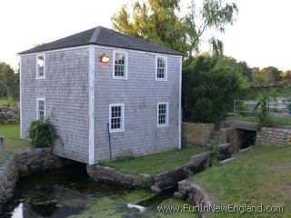 Yarmouth Baxter Grist Mill