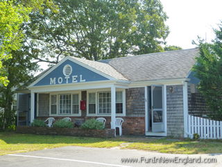 Yarmouth Beach N' Towne Motel